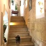 Bed & Breakfast No 7 Casa Nannakola *