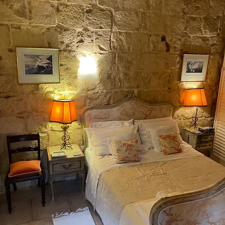 No 7 Casa Nannakola Bed & Breakfast