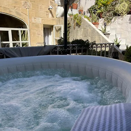 Couette-café No 7 Casa Nannakola