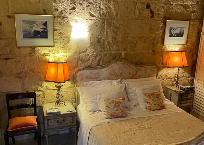 No 7 Casa Nannakola Bed & Breakfast